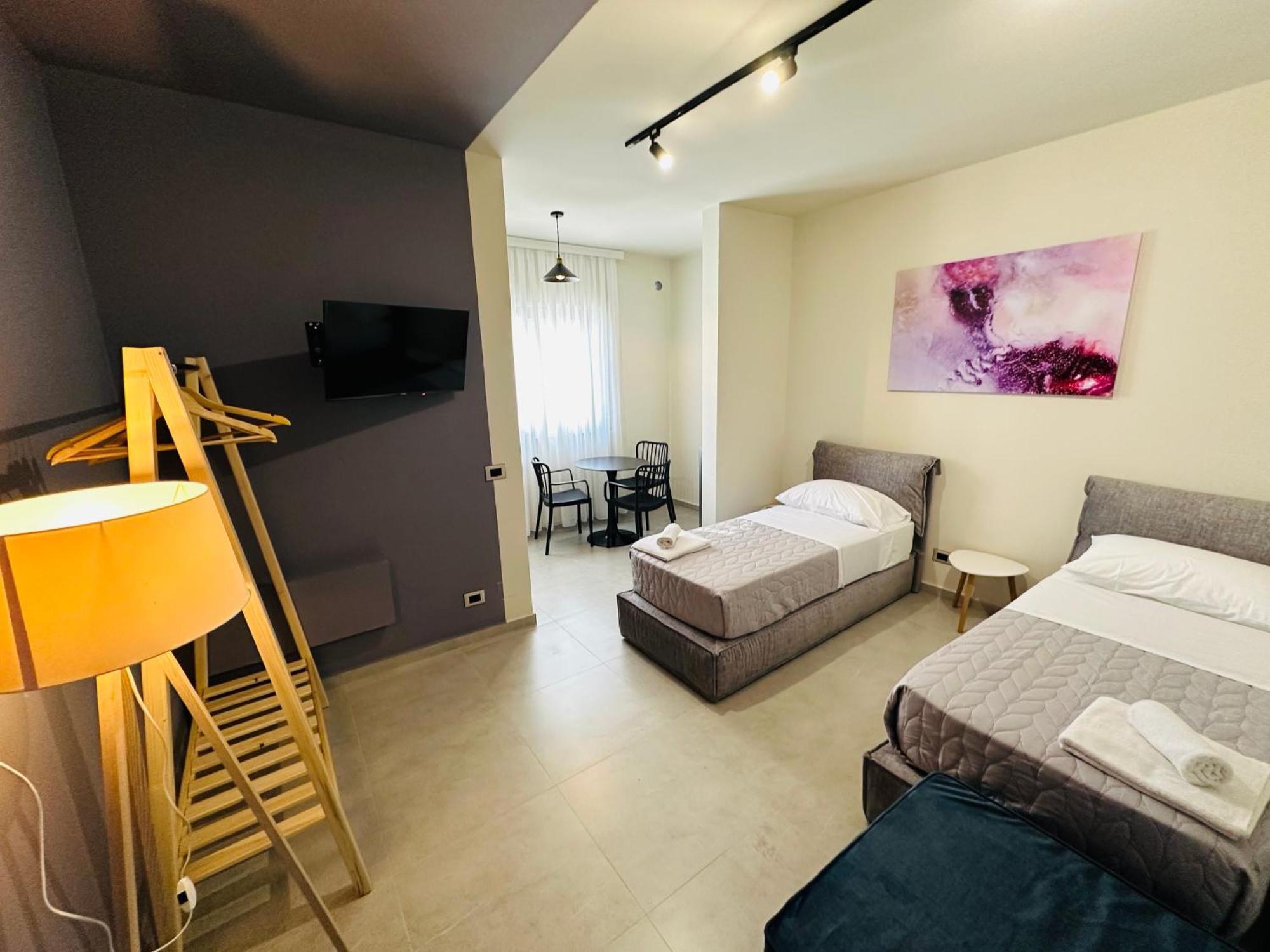 Stay-Five Rooms & Apartments Шкодер Екстер'єр фото
